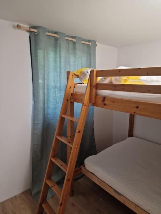 Ariege, Agreable T2 En Bord De Riviere Apartment Val-de-Sos Екстериор снимка